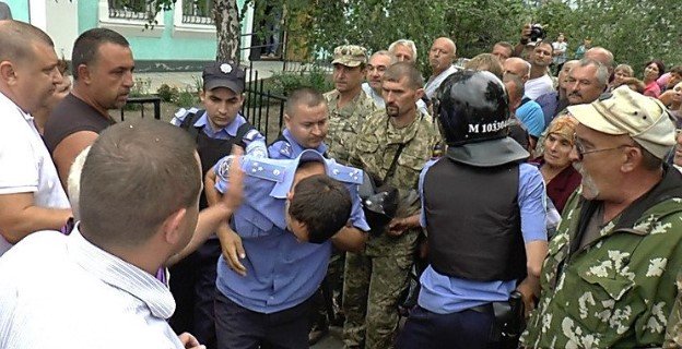 Вбивство у Кривому Озері