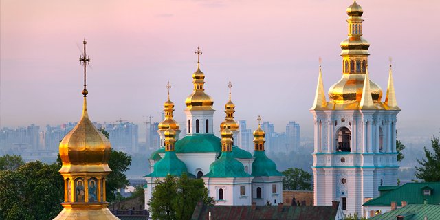 День хрещення Русі: історія втрати і відновлення томосу